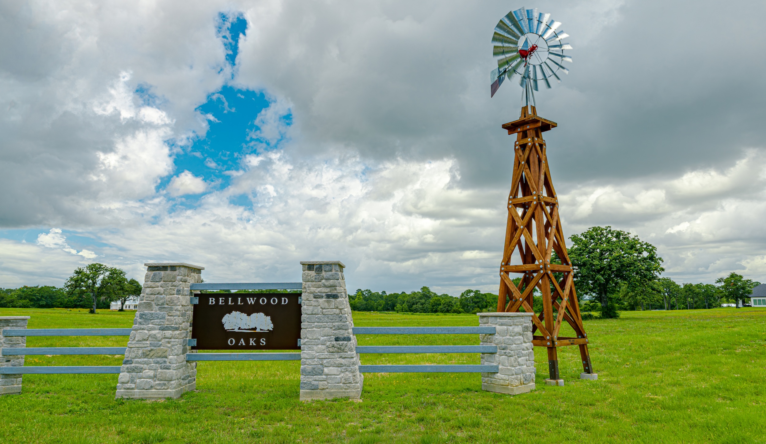 Bellwood Oaks
